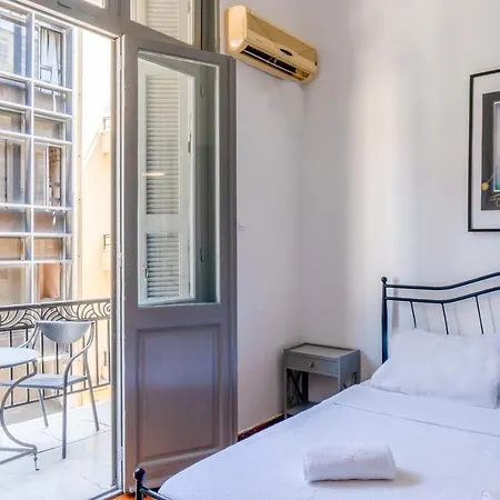 Hostel Dioskouros Athens