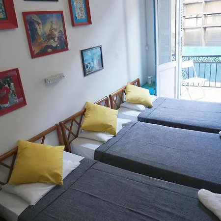Hostel Dioskouros