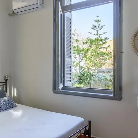 Dioskouros Hostel Athens