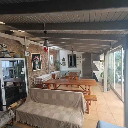 Dioskouros Hostel