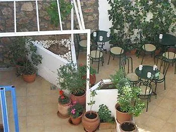 Dioskouros Hostel Athens